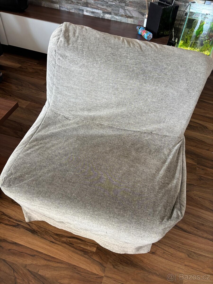 Rozkládací křeslo z Ikea