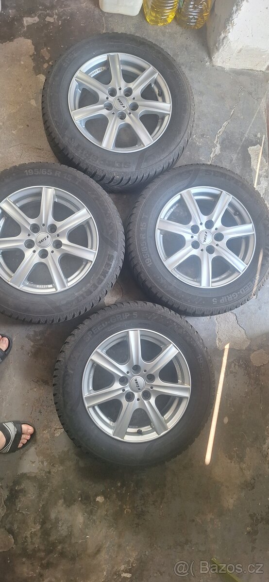 Alu kola Hyundai i30 r15