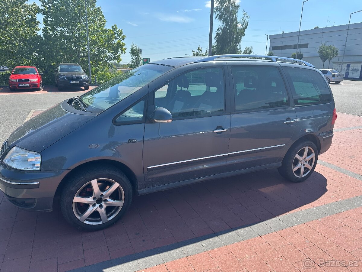 Prodám Volkswagen Sharan 2.0TDI