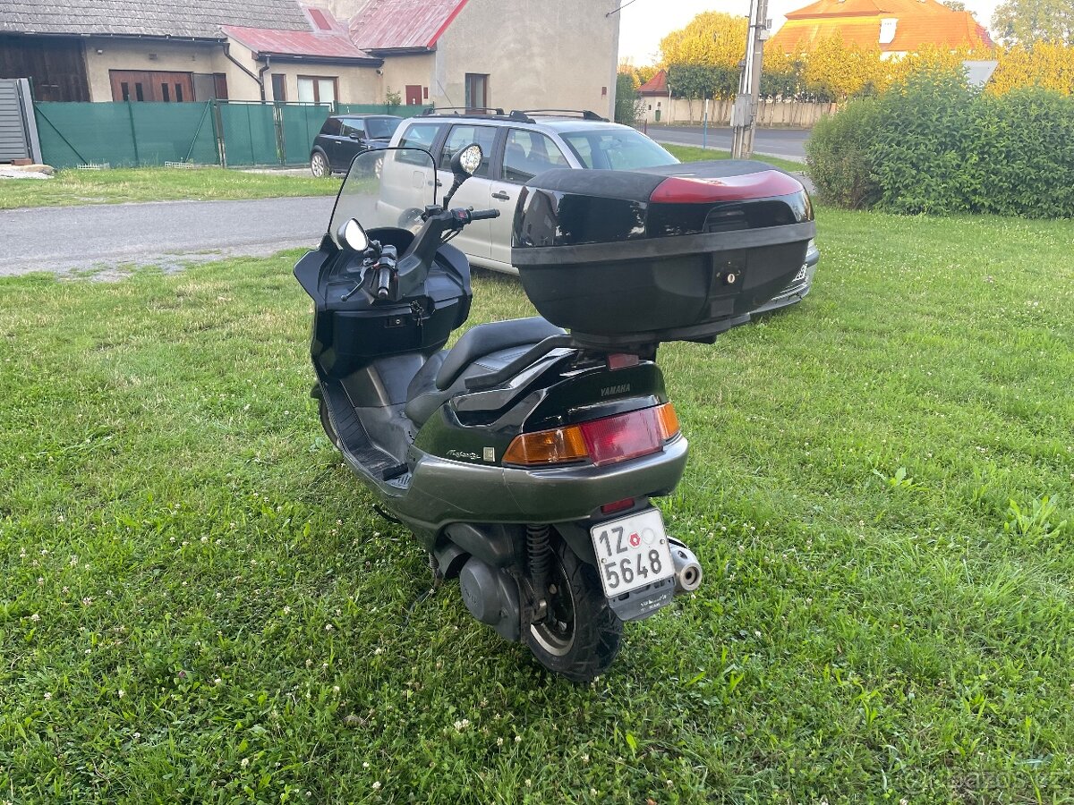 Yamaha Majesty 250