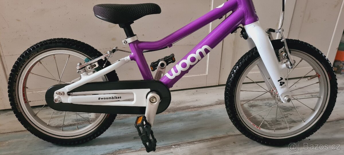Dětské kolo Woom 2 vynikající stav + stojánek