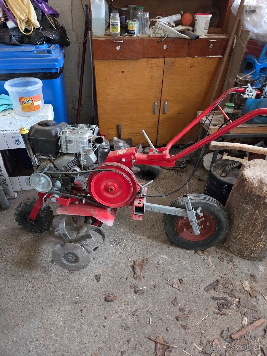 Multifunkční kultivátor Mountfield