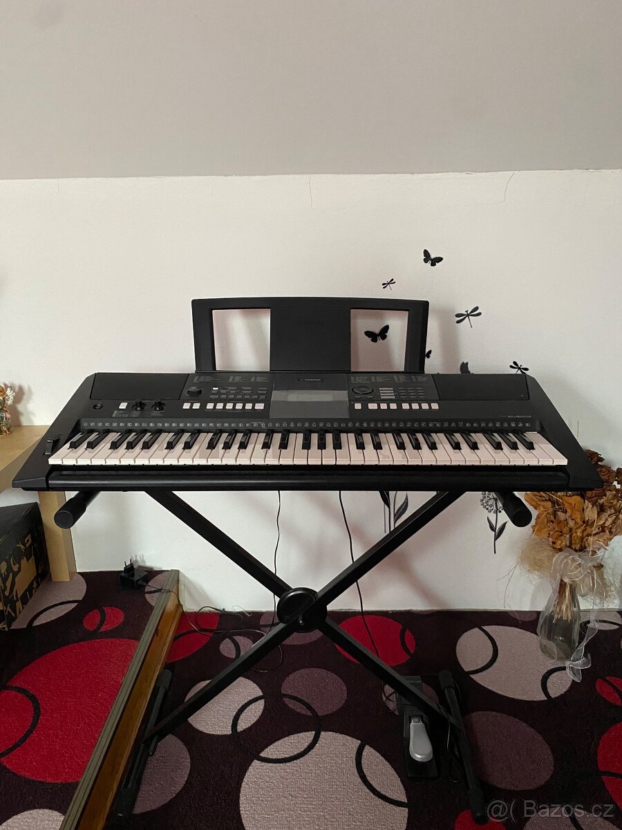 elektrický klavír