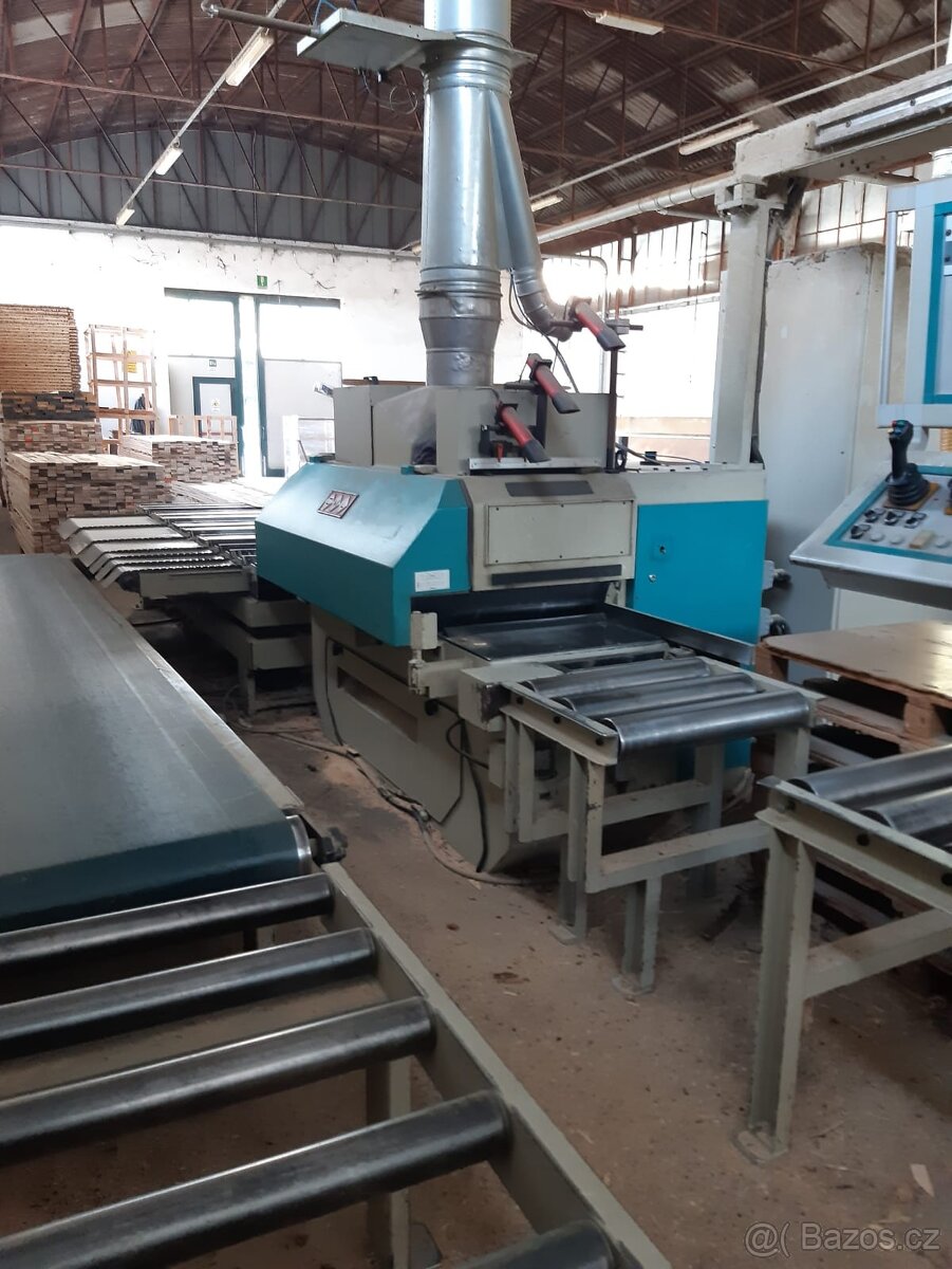 Omítací / Rozmítací pila + dopravníky