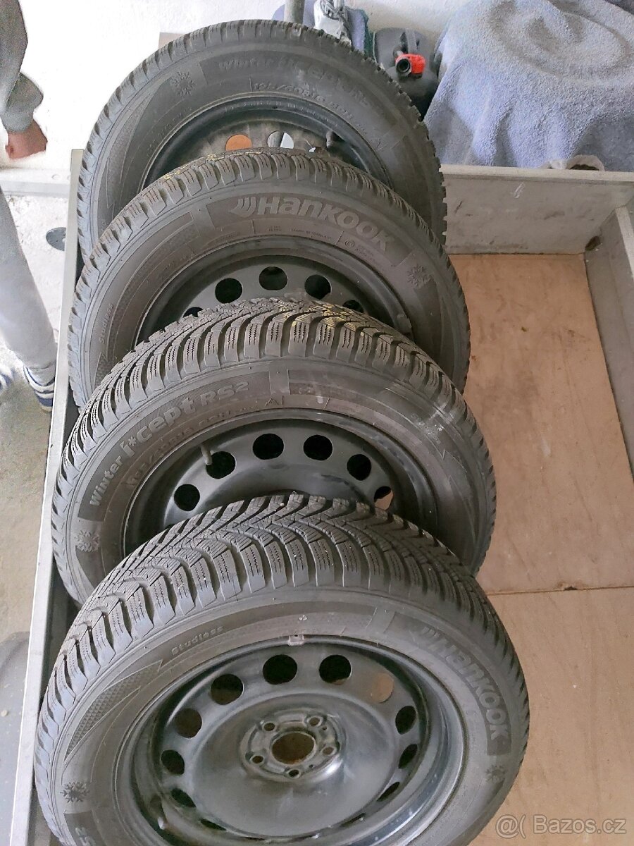 Zimní pneu Hankook 195/60/16/6Jx16H2 ET35