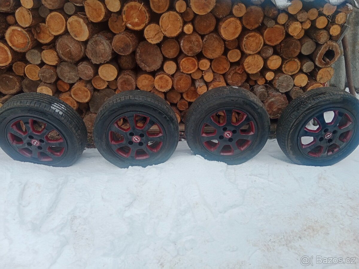 195/60R15 4x100