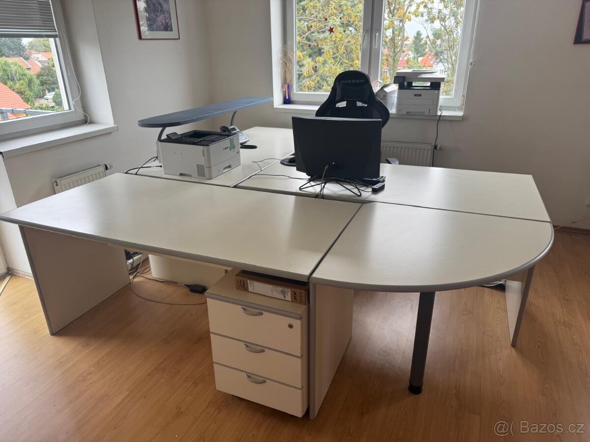 Kancelářský nábytek za odvoz