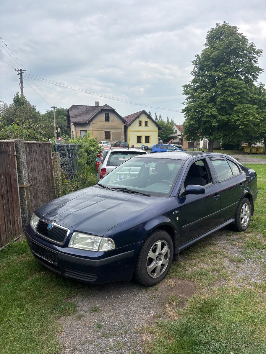 Škoda octavia 1 1.6 75kw AVU