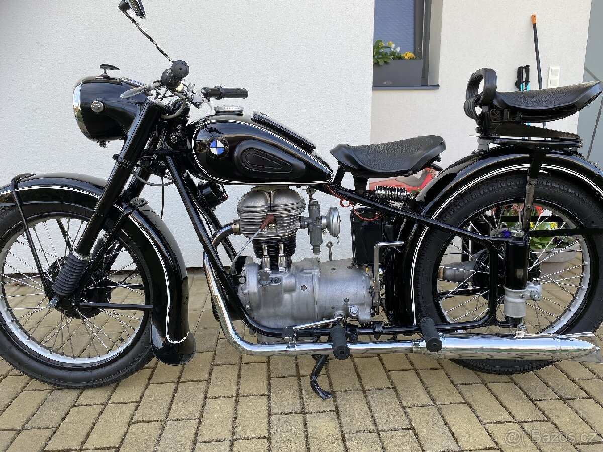 Bmw R 25/2 r.v.1953 - Bílé SPZ