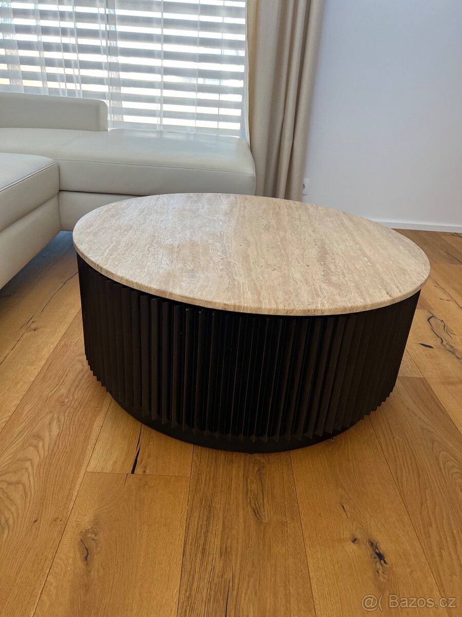 NOVÝ konferenční kamenný stolek, 90 cm
