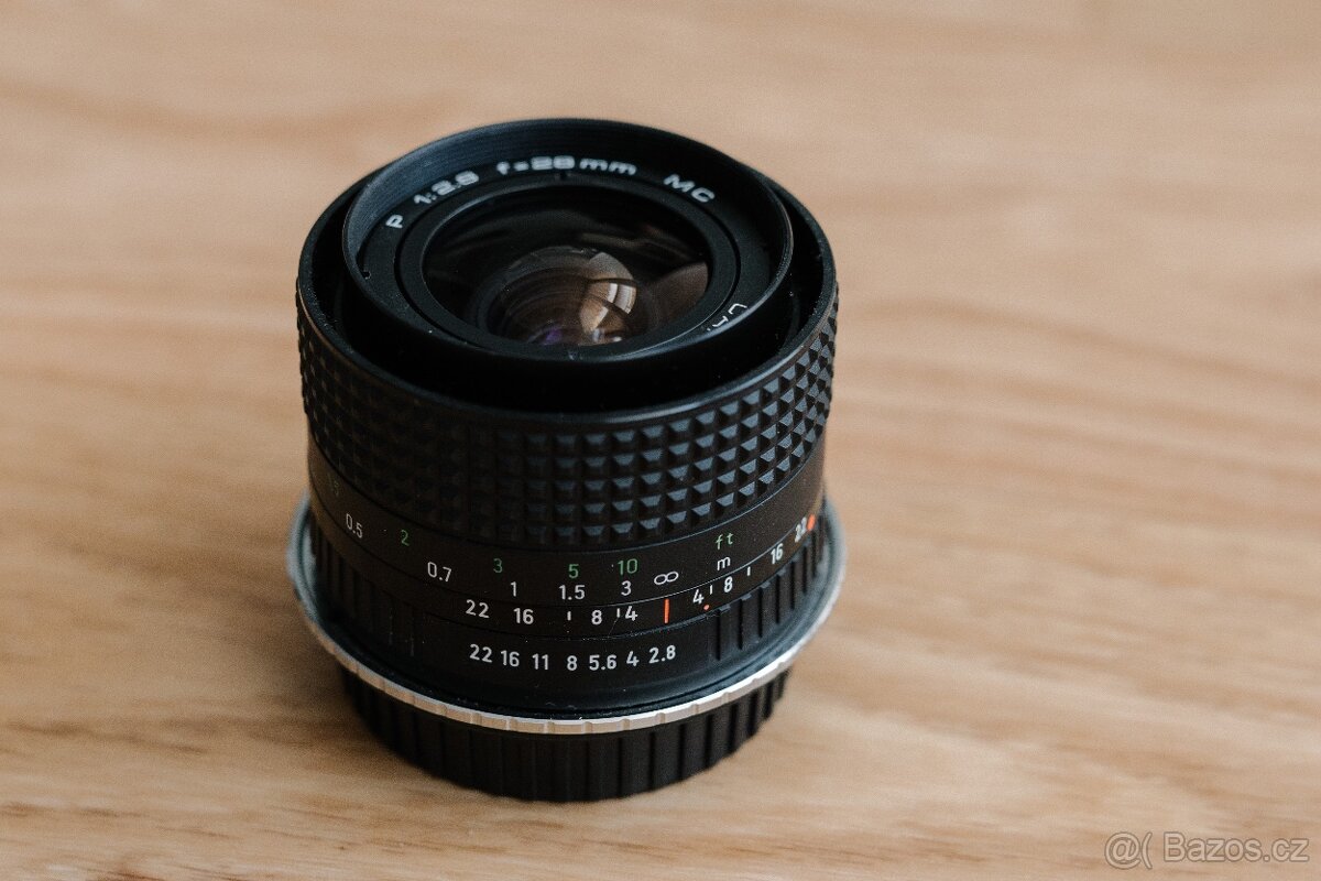 Carl Zeiss Jena MC 28mm f/2.8 EF
