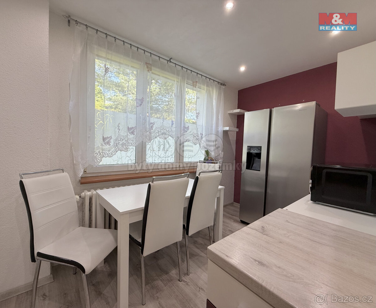 Prodej bytu 2+1, 60 m², Klášterec nad Ohří, ul. Dukelská