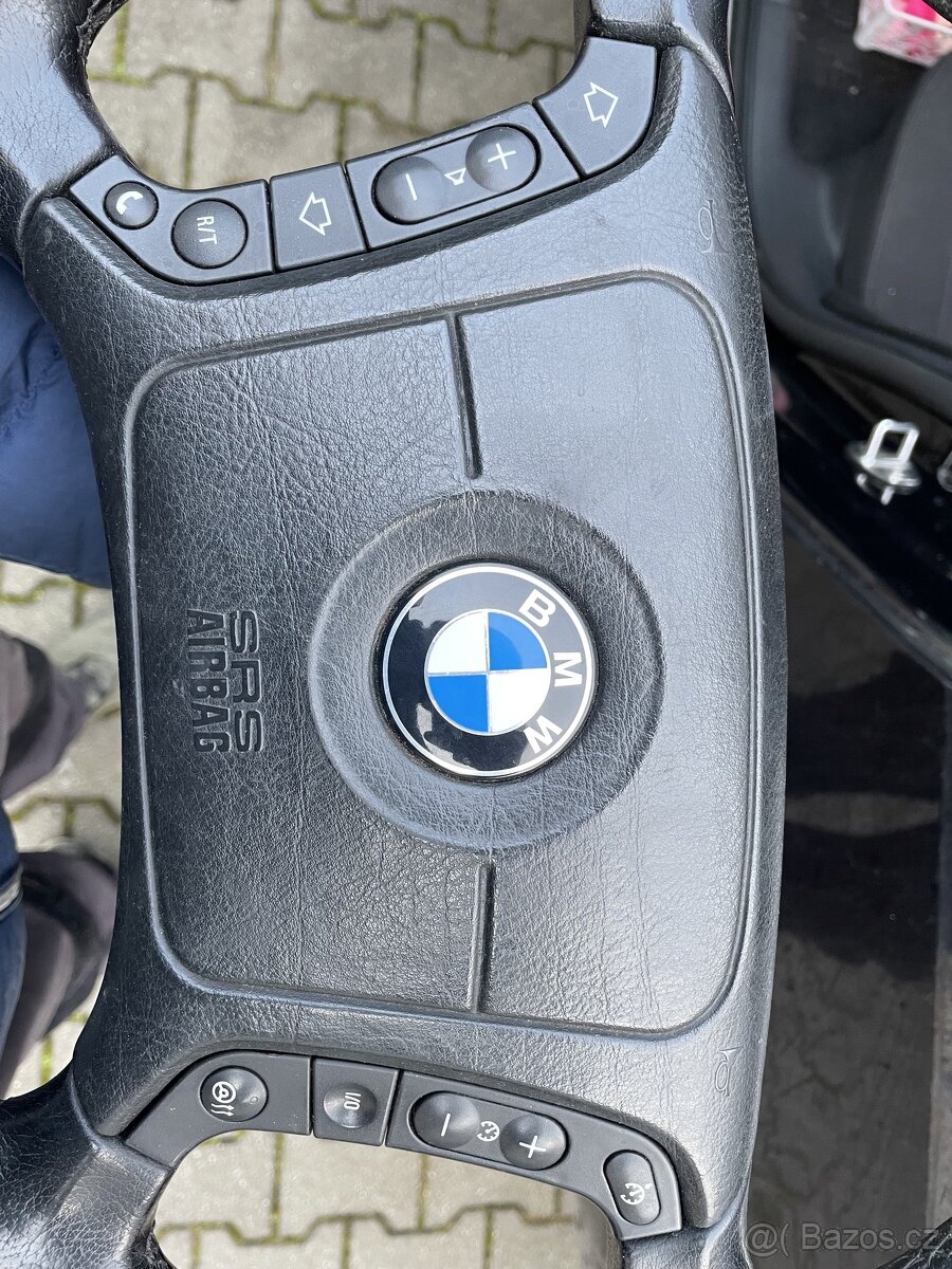 Volant bmw e39 po Fl s výhřevem