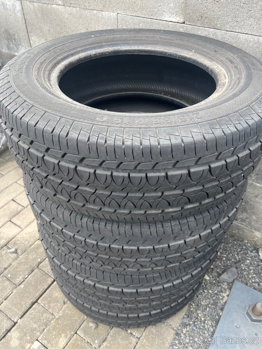 Barum Vanis 2, 215/65 R 15 C,104/102 T letní