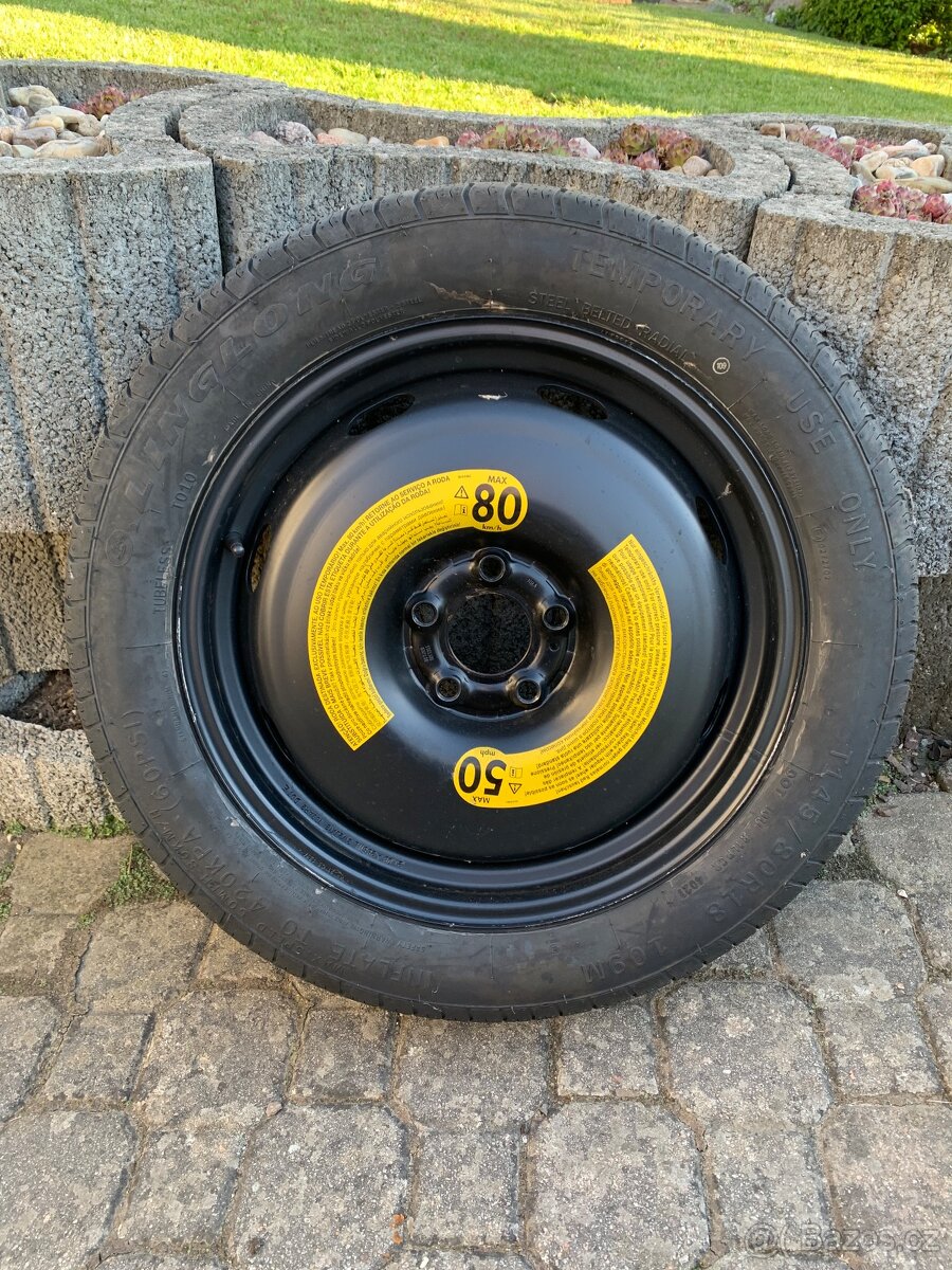 Dojezdové kolo Mercedes-Benz