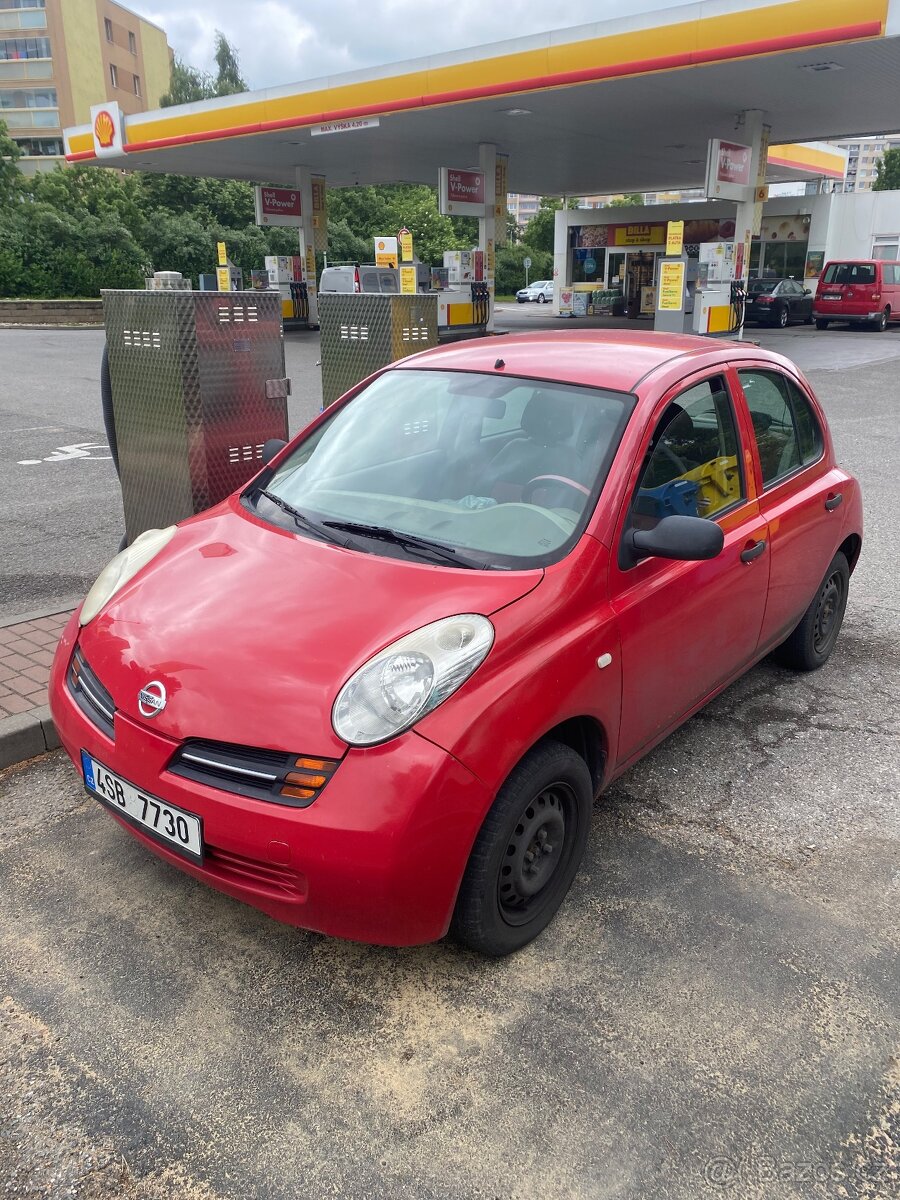 Nissan Micra 2003, 1.0