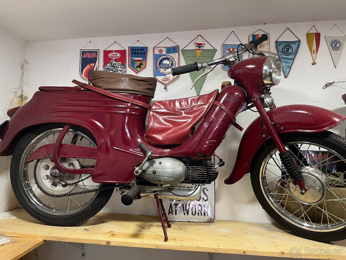 Jawa pionýr 50/555