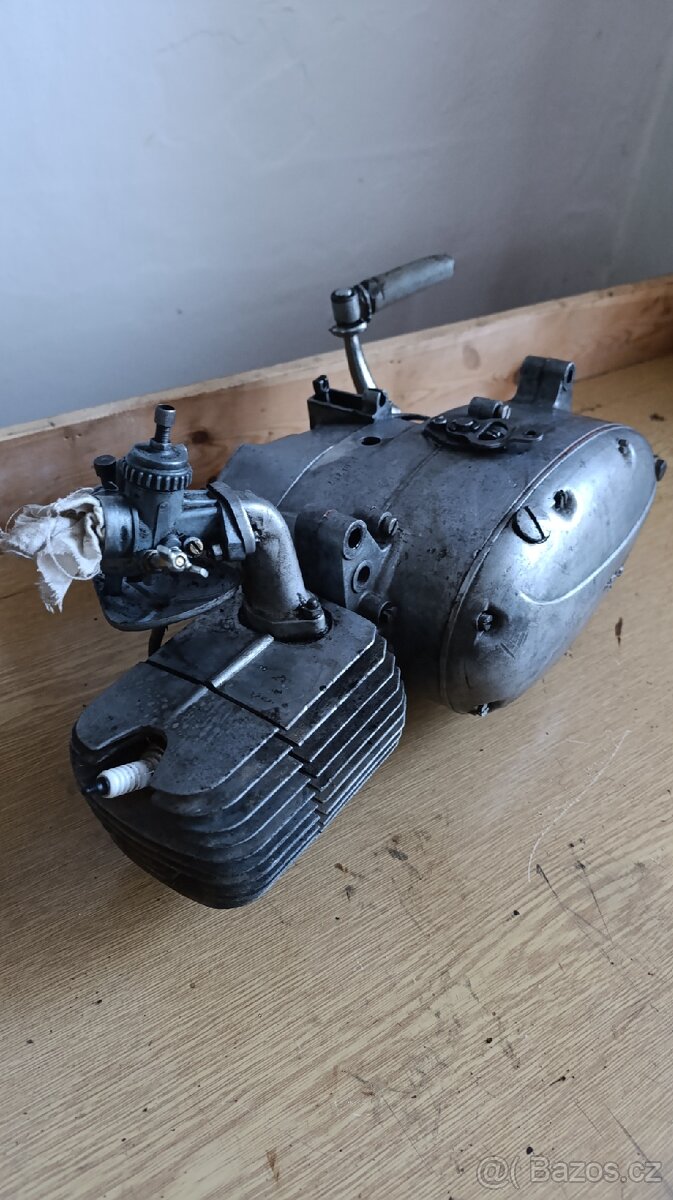 Upravený 2k motor Jawa pionýr