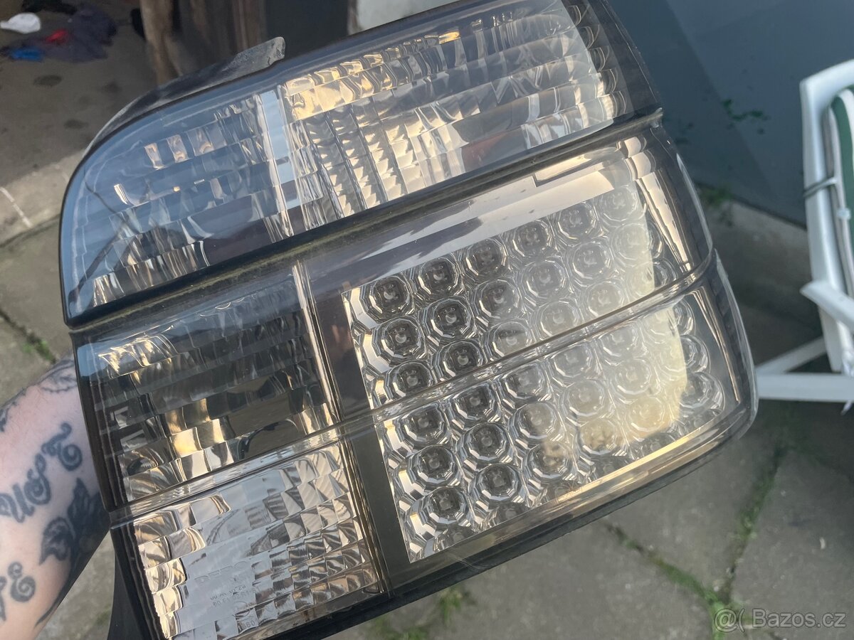 Zadní LED světla E36 compact