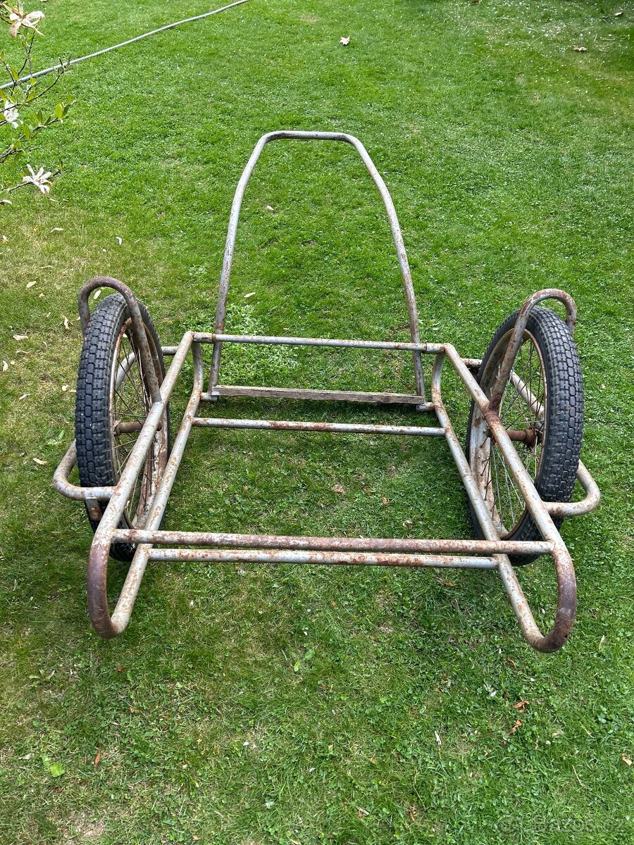 Vozík pro transport