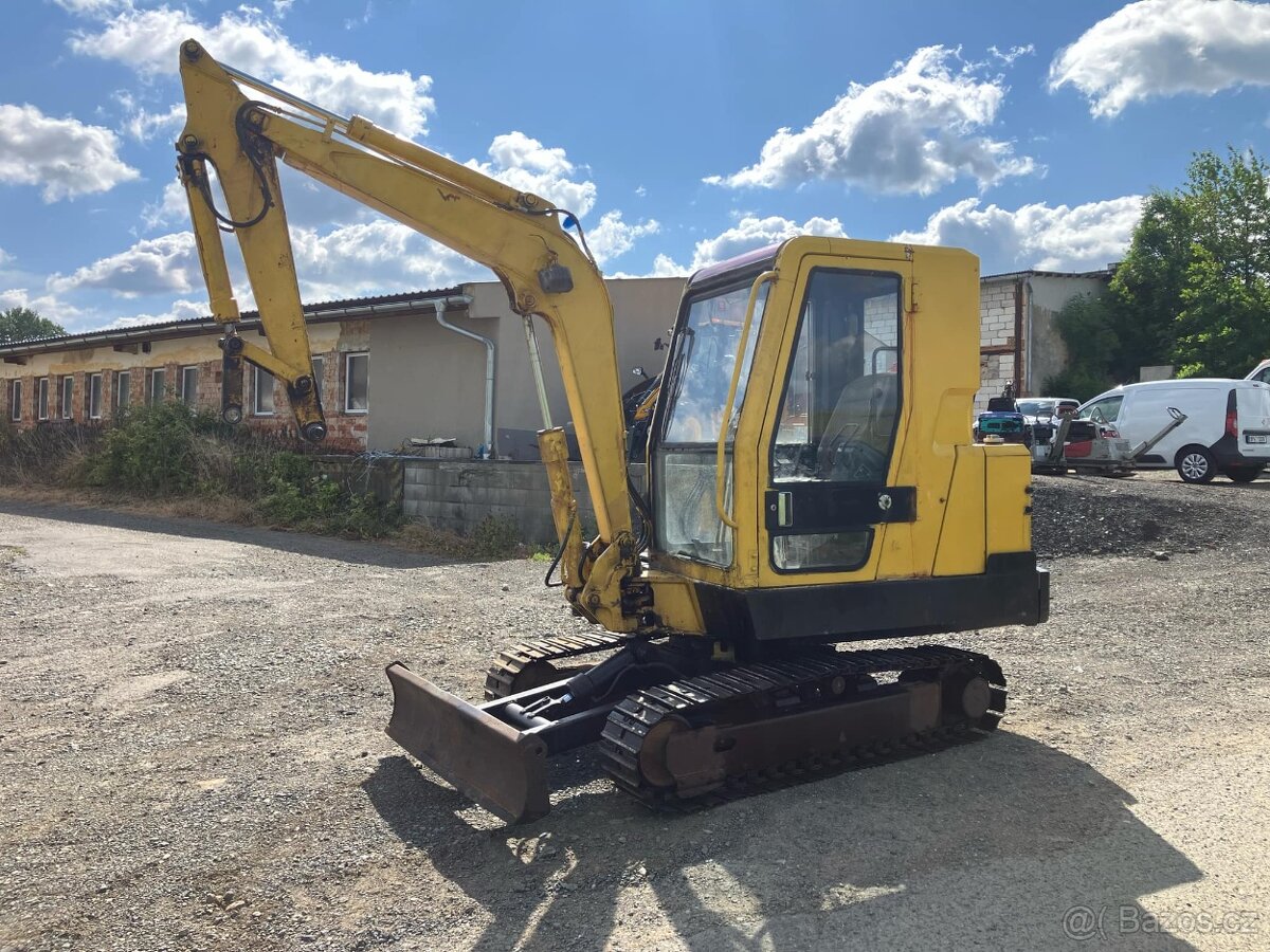 JAPONSKÝ MINIBAGR SUMITOMO S100F 2500kg K OPRAVĚ