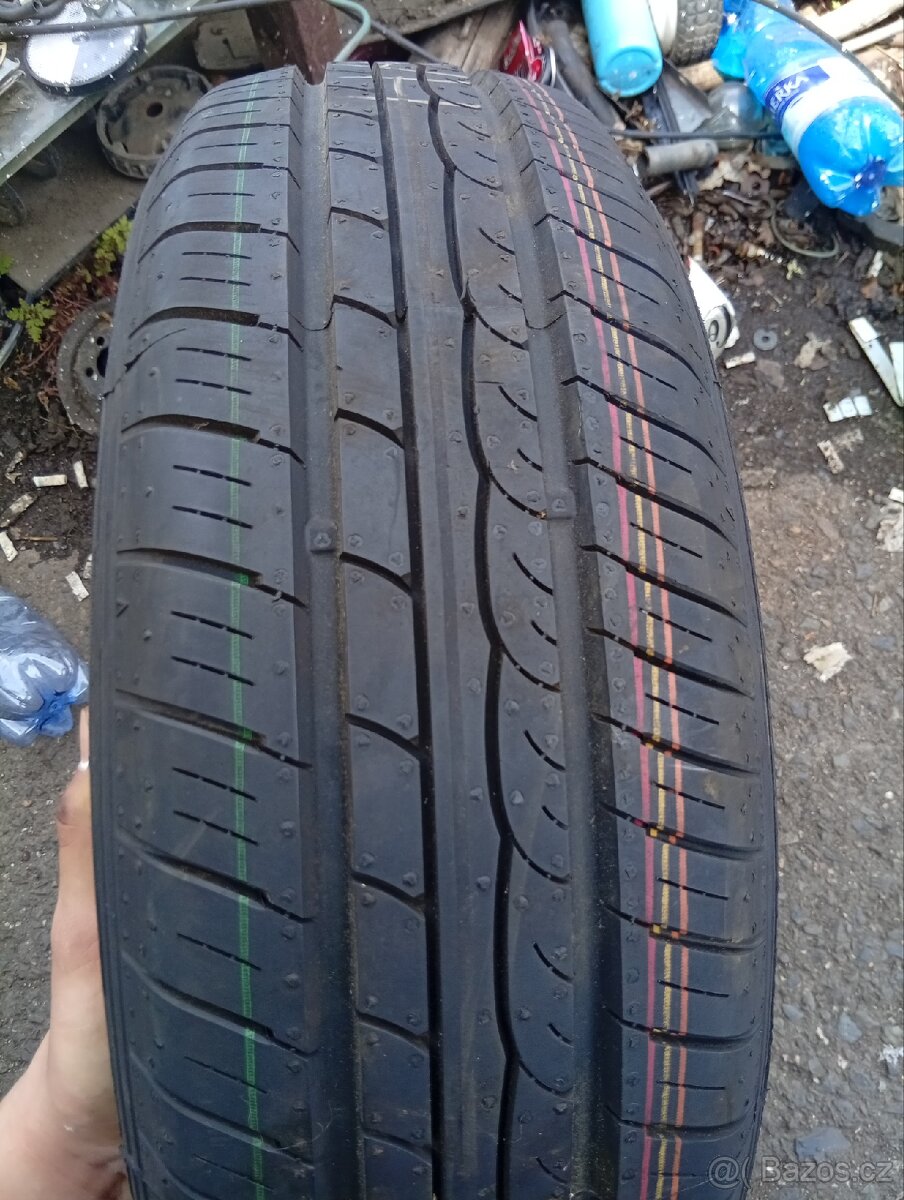 Nová sada gum Dunlop