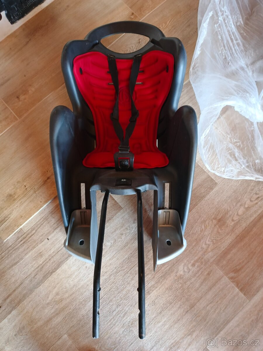 Sedačka na kolo