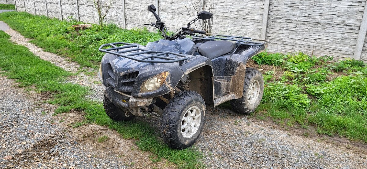 Dilni centhor 700 čtyřkolka ATV