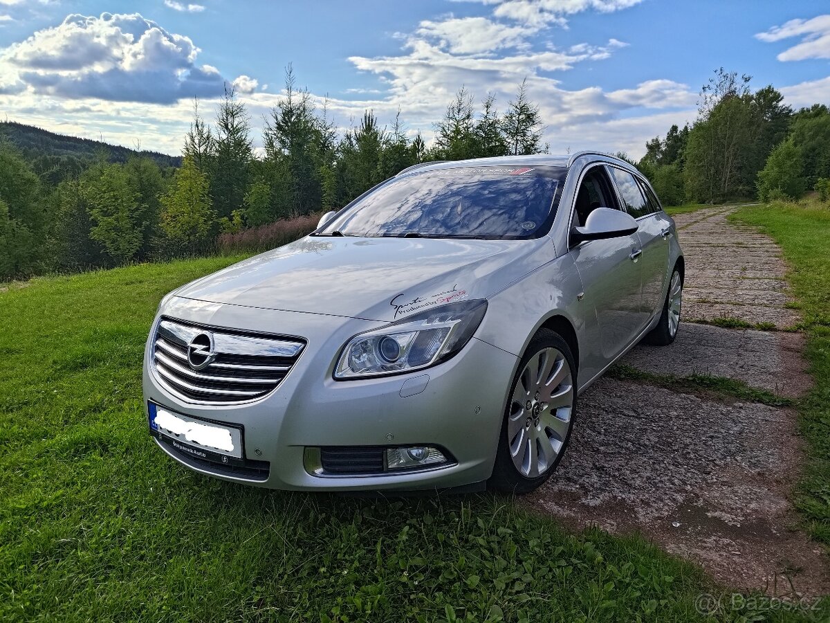 Vyměním za dodávku nebo 9 místné auto prodám Opel Insignia s