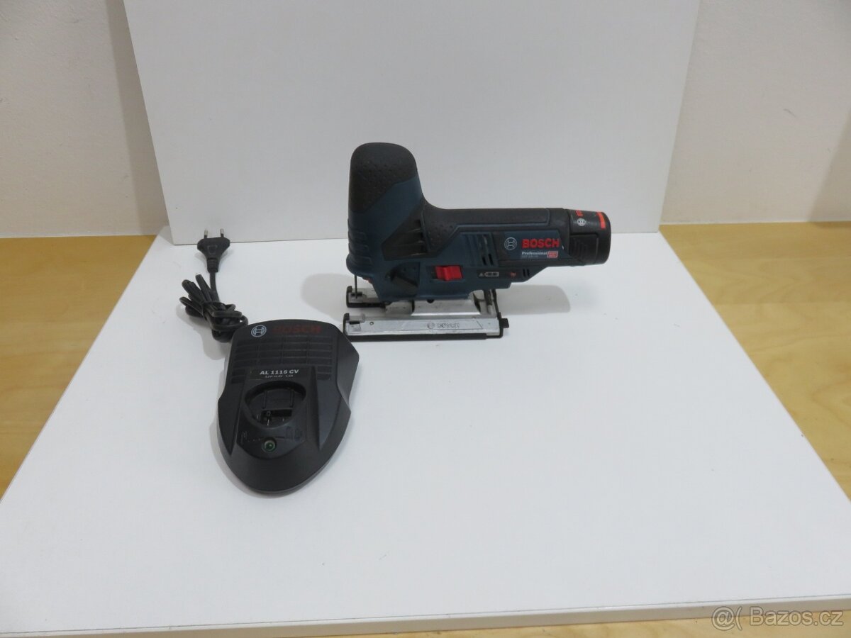 Přímočará pila Bosch Professional GST 12V-70