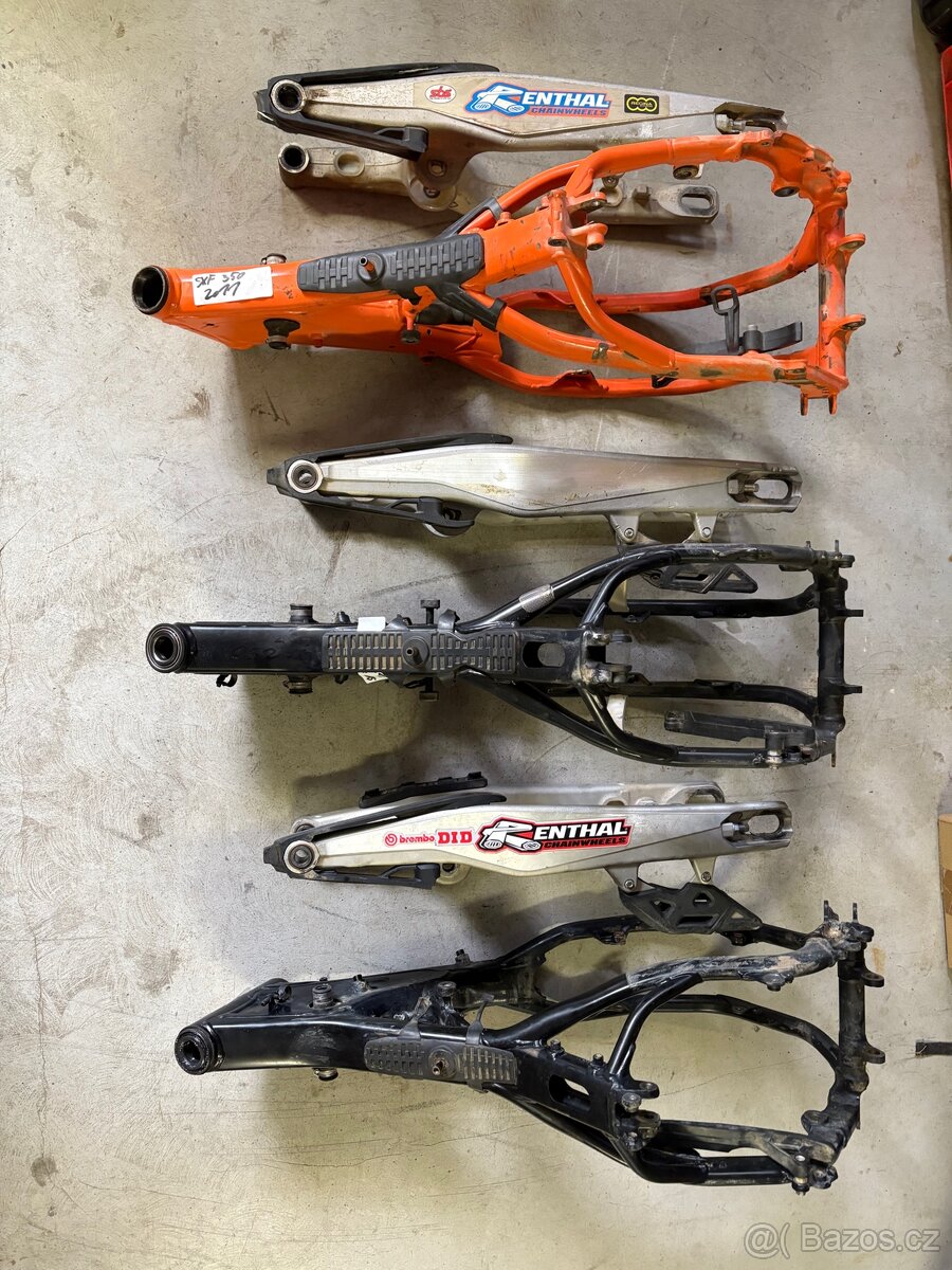 Rámy a kyvné vidlice KTM SXF 250/350