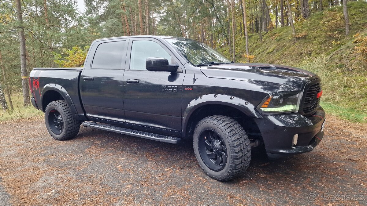 Dodge RAM Sport 1500, 2017 HEMI 5,7