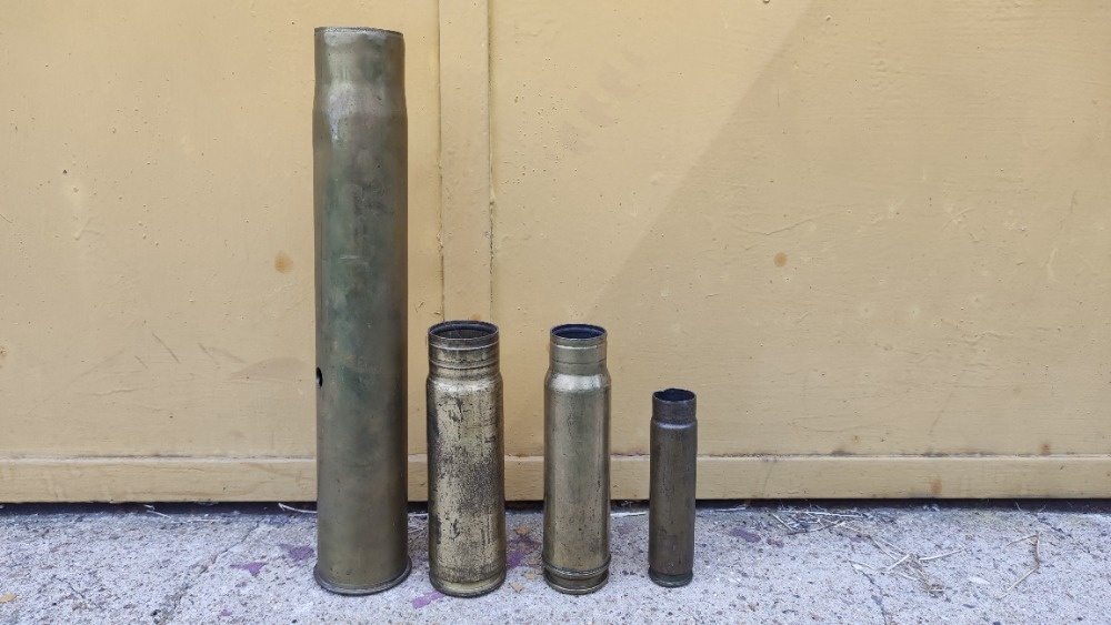 Staré mosazné vojenské patrony - Hilzny - různé velikosti