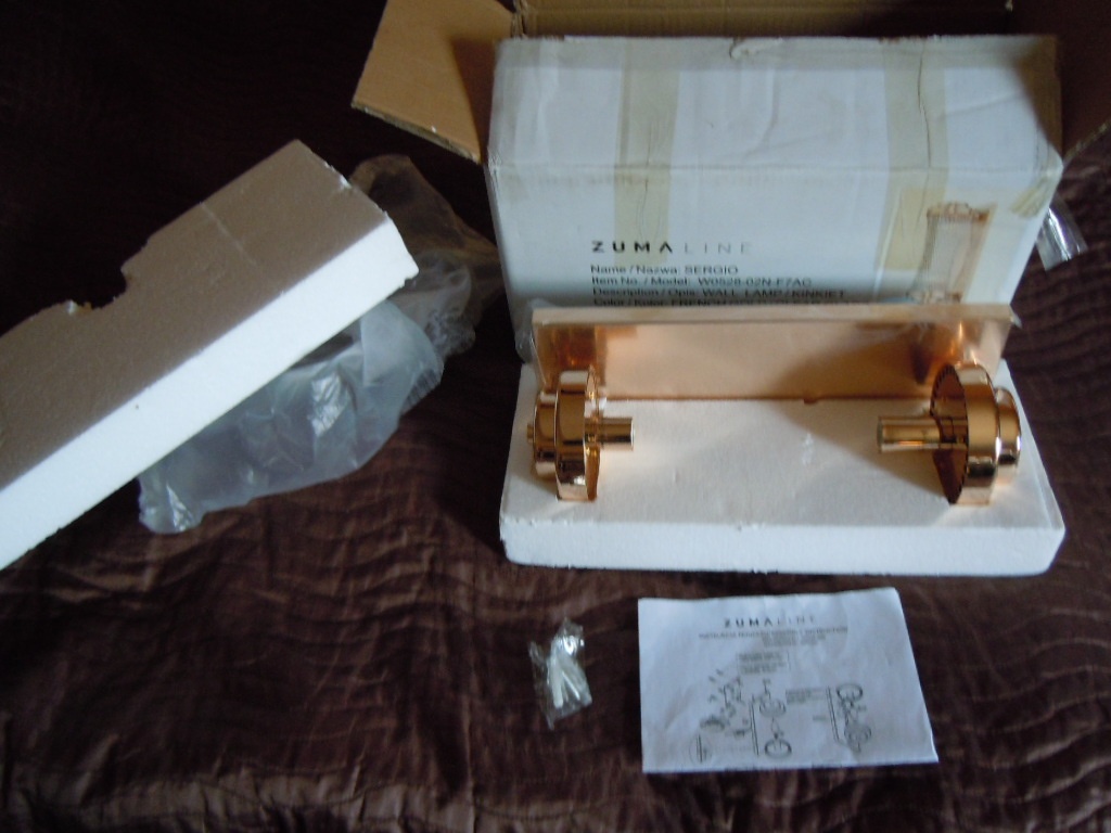 SERGIO  W  0528 - 02 N