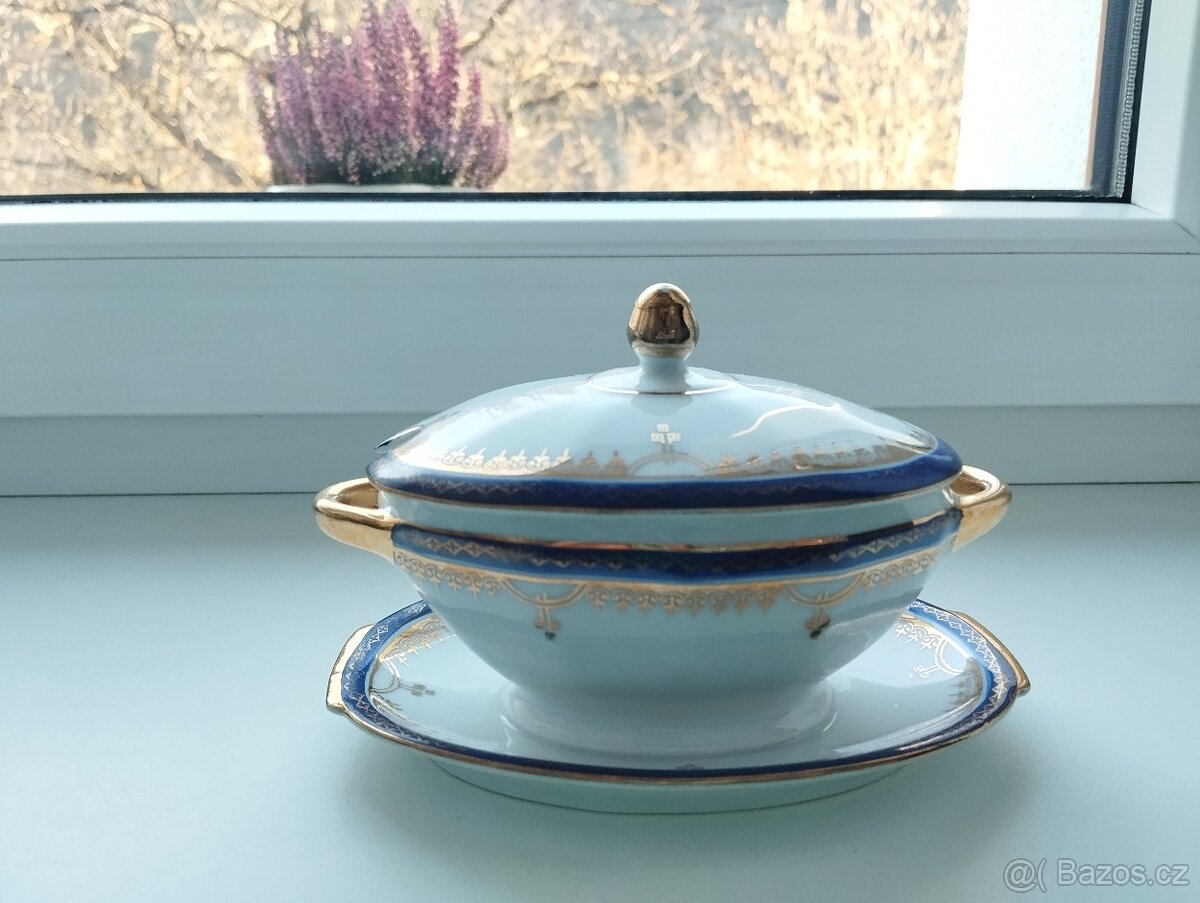 starožitná cukřenka