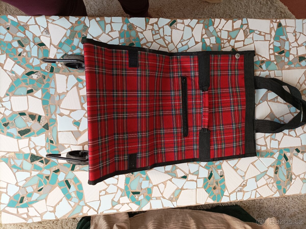 Nákupní taška s kolečky