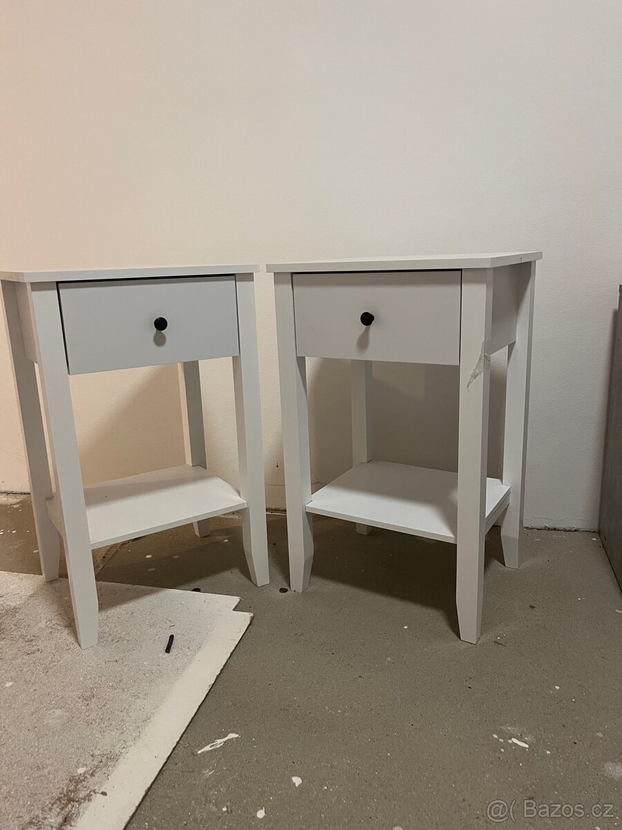 Noční stolky