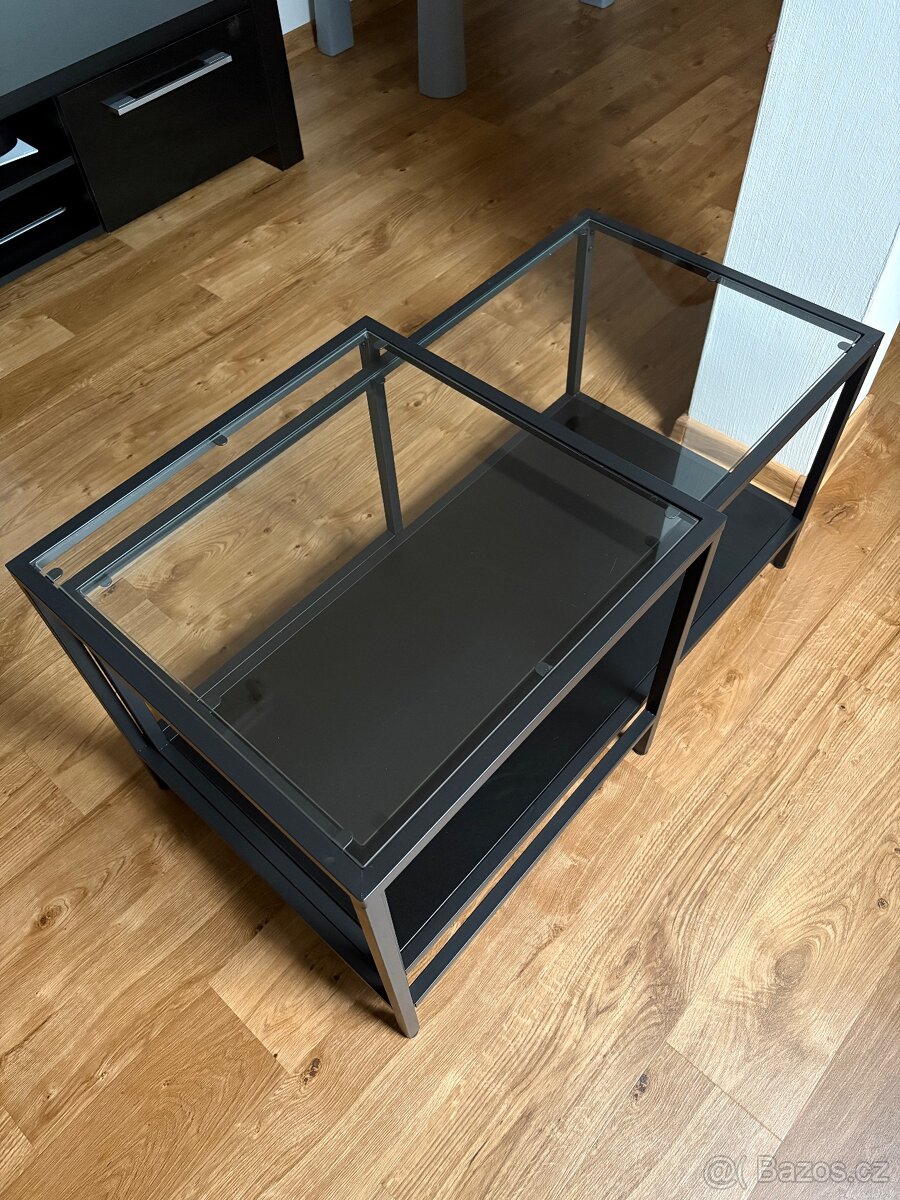 Konferenční stolek prosklený IKEA