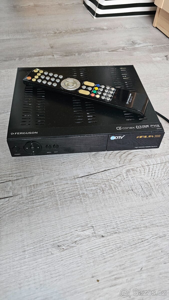 Satelitní receiver