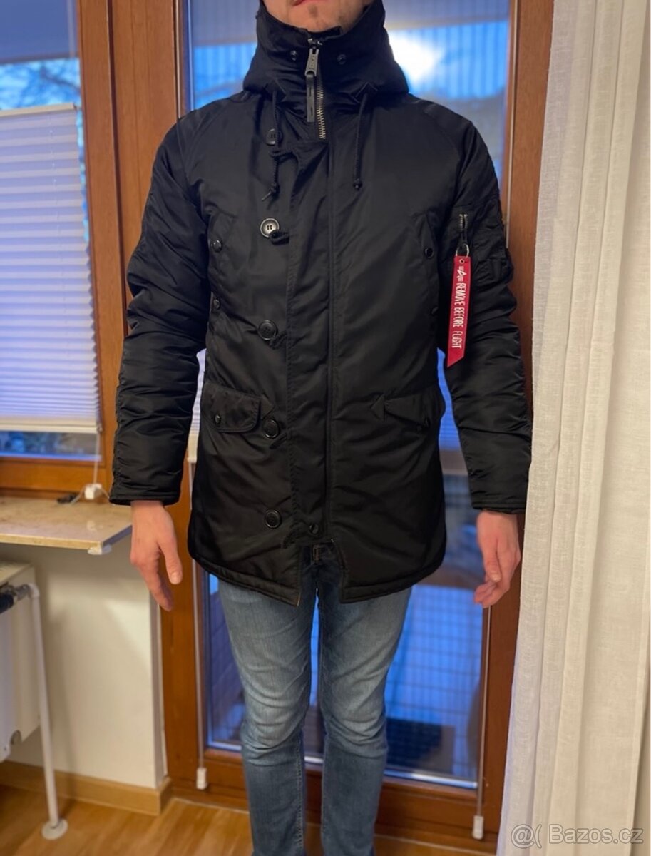 Alpha Industries Parka S Velikost