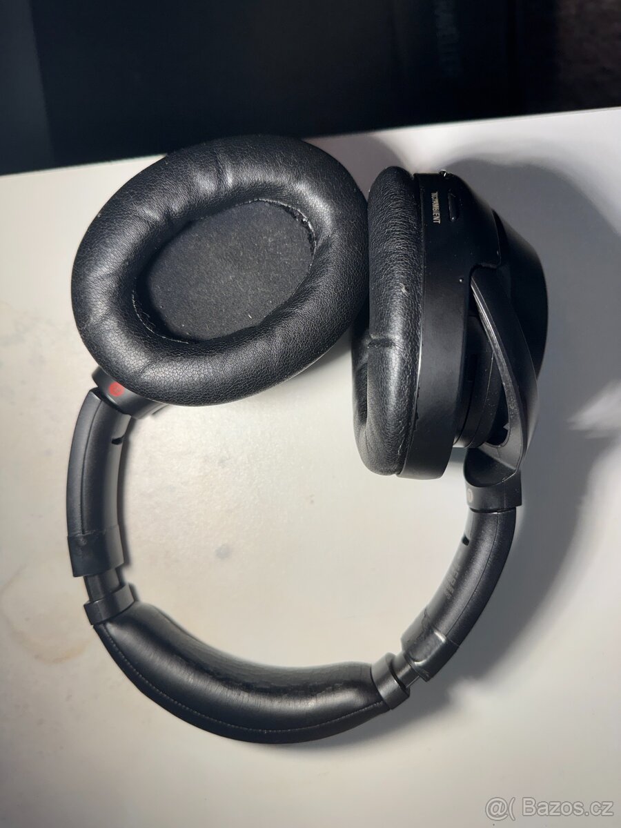 Sony WH-1000XM3 (Zamluveno)