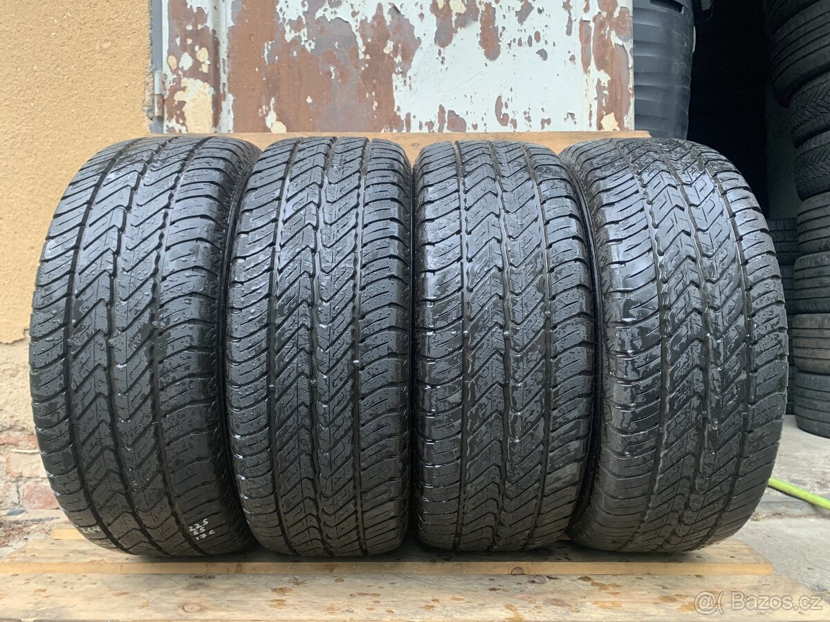 4ks 225/55/17C Dunlop/2023/109-107H/letní 7.5m