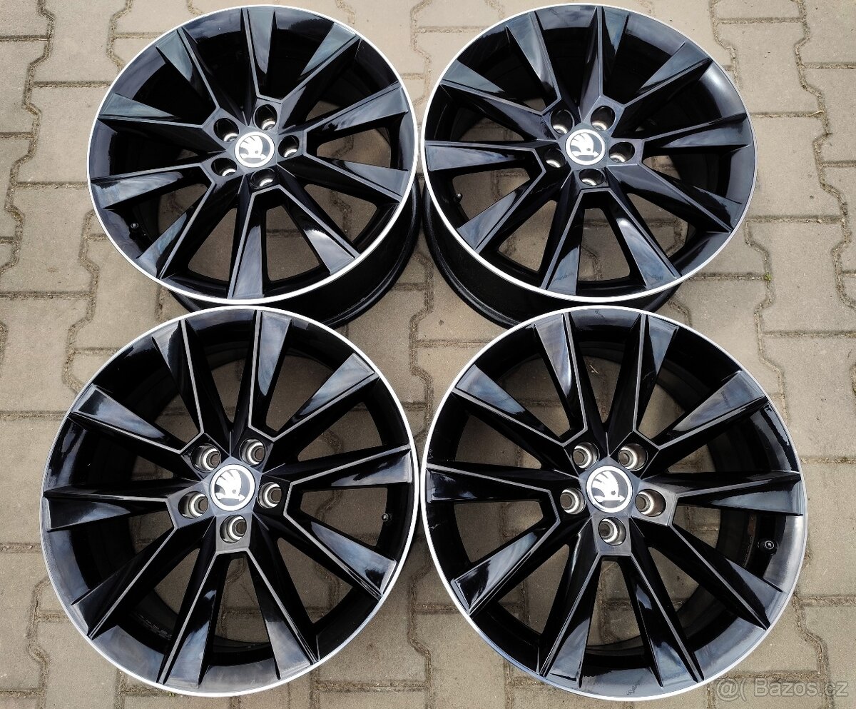 Alu kola originál Škoda Fabia III, Rapid 5x100 R17 Savio