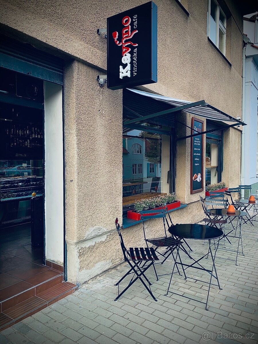 Prodavač / prodavačka