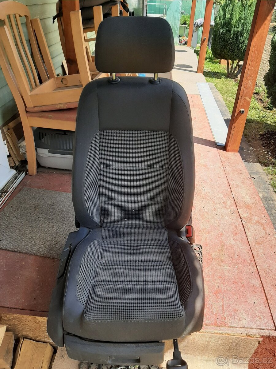 VW Touran 1T1
