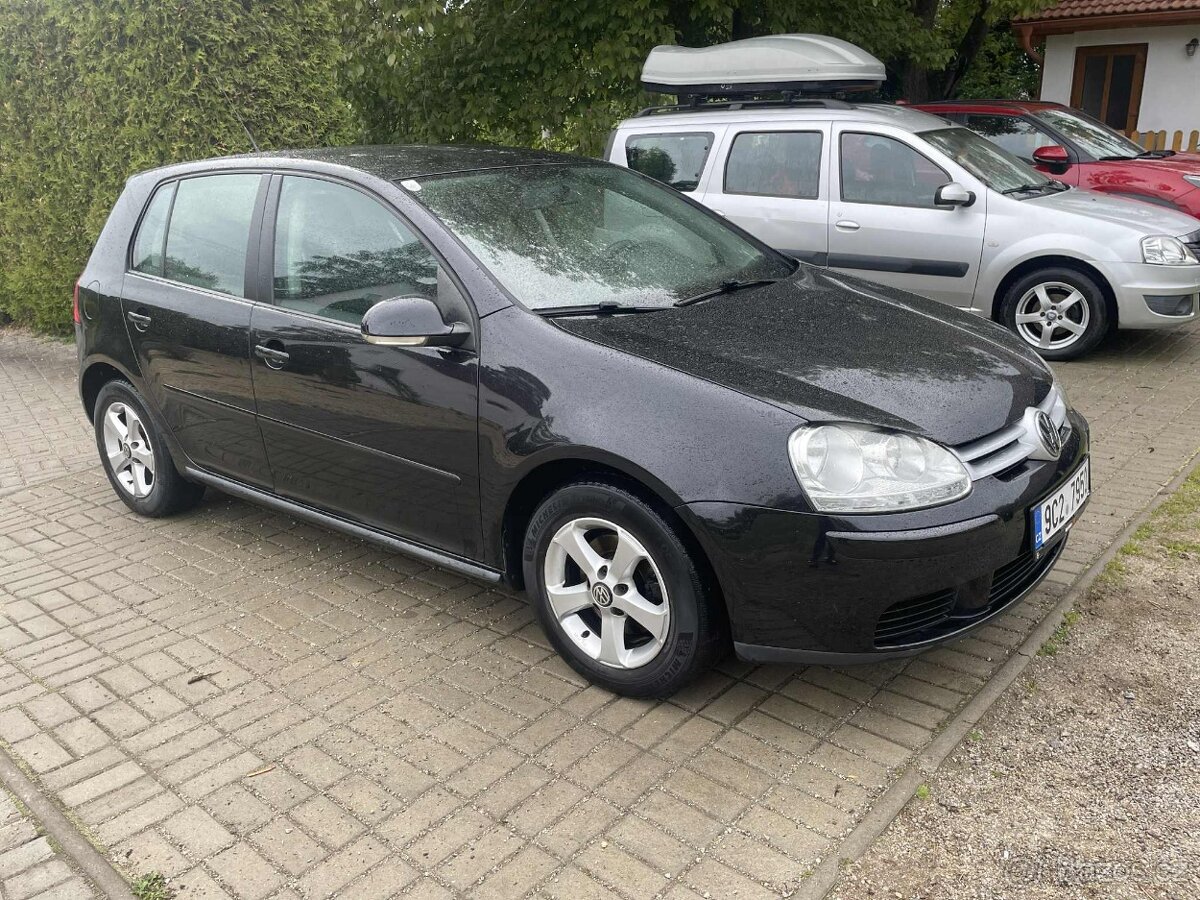 VW Golf V. 1.4.