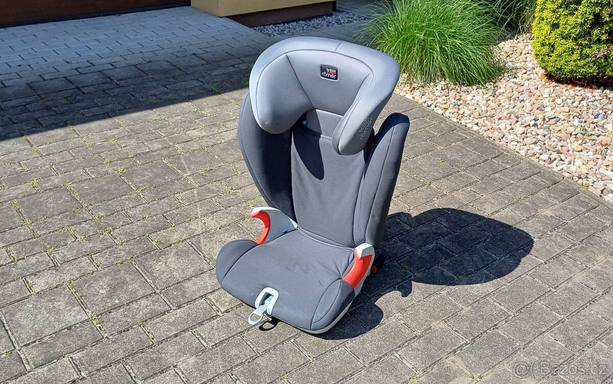 Autosedačka Britax-Römer KidFix SL (IsoFix)
