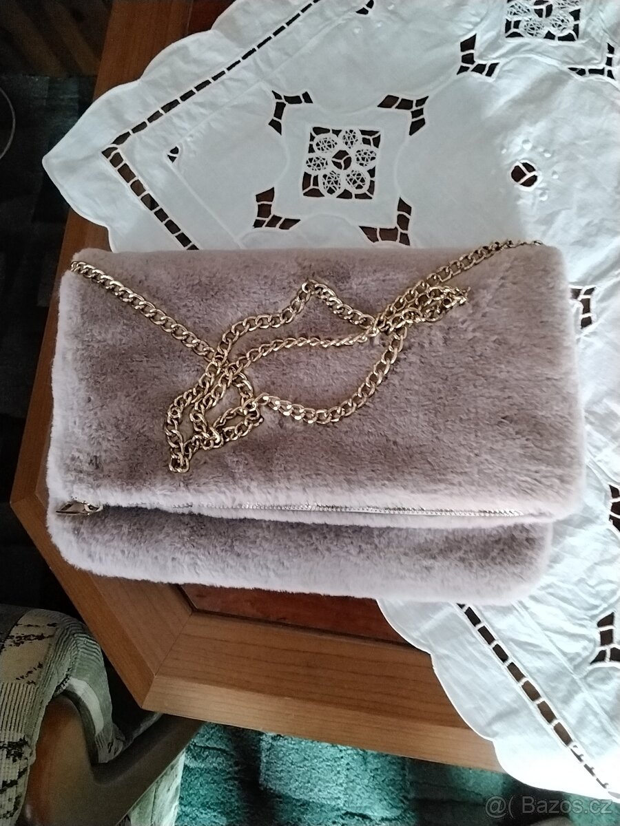 Kabelka staroruzova psanicko