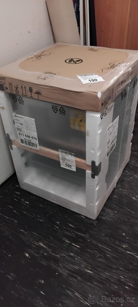 Nová vestavná myčka Electrolux-EES48200DL