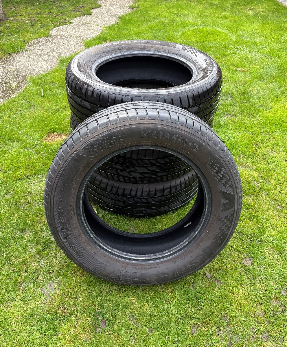 Letní pneumatiky Kumho Ecsta PS71 205/60 R16 – jako nové